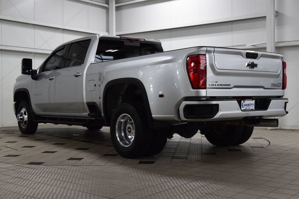 2022 Chevrolet Silverado 3500HD High Country - Photo 6