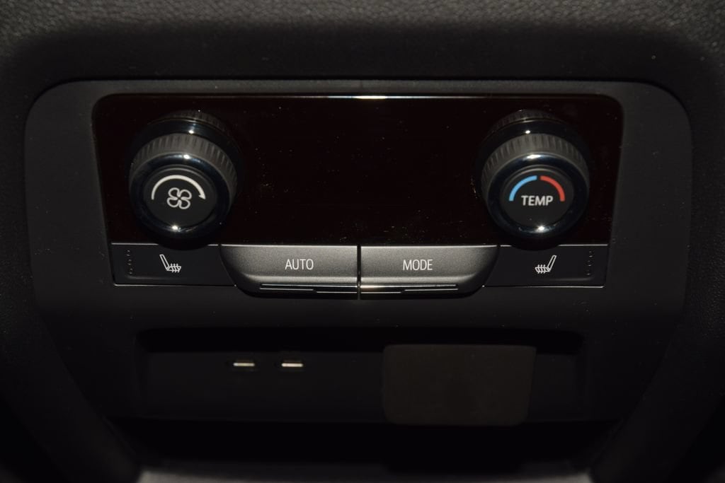 2026 Chevrolet Traverse High Country - Photo 44