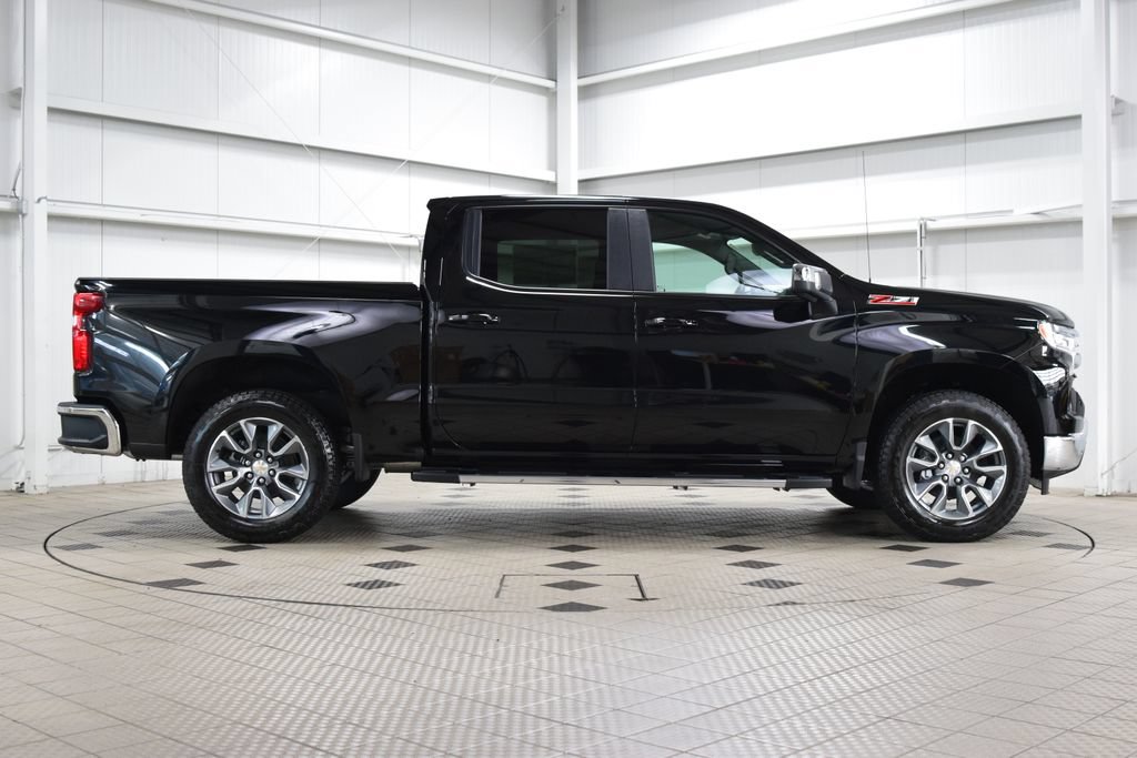 2026 Chevrolet Silverado 1500 LT - Photo 9