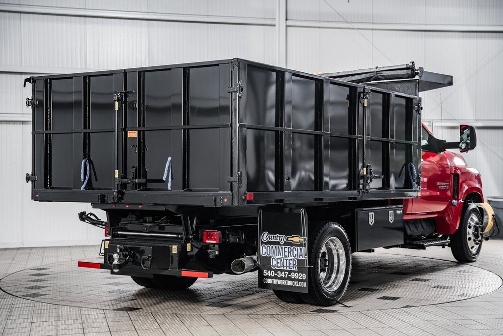 2024 Chevrolet Silverado 5500HD Work Truck photo 2