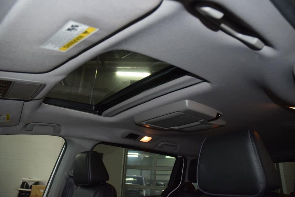 2024 Honda Odyssey Touring - Photo 41