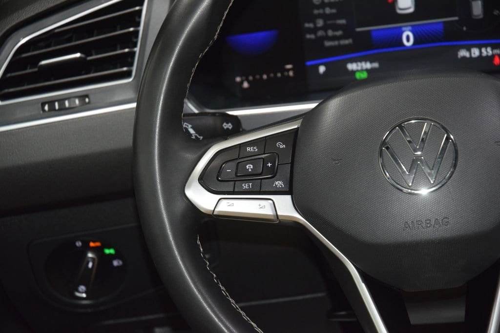 2022 Volkswagen Tiguan SE - Photo 34