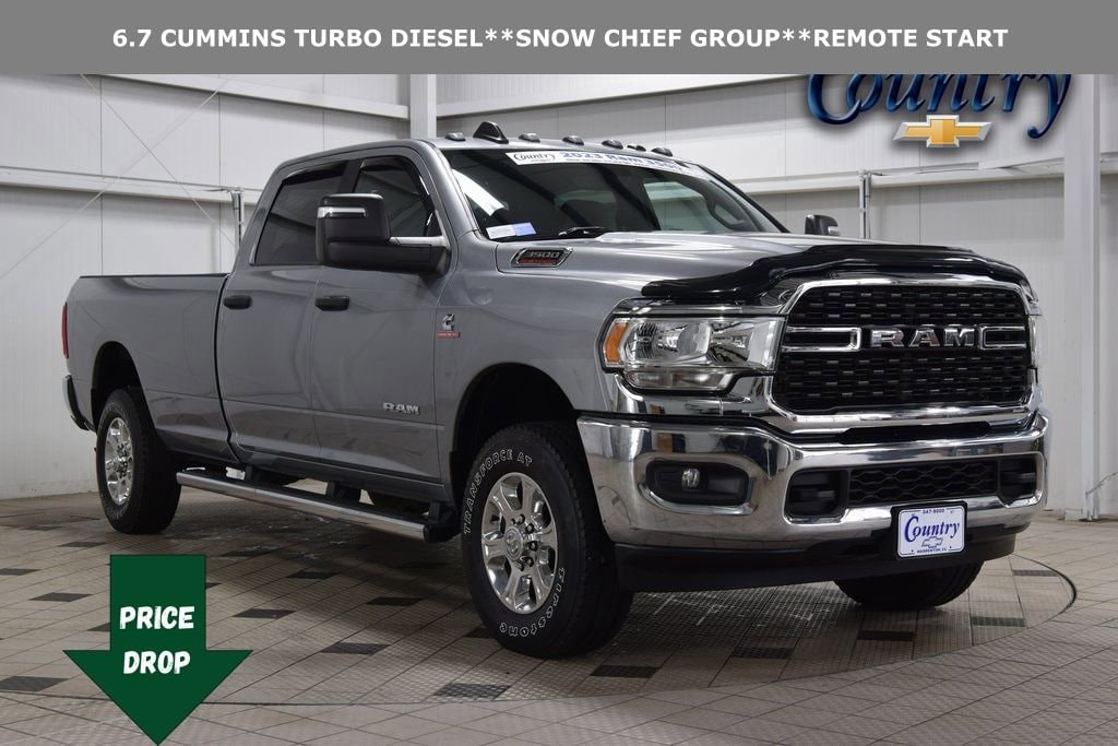 2023 RAM 3500 Big Horn 4X4 Crew Cab LWB's photo