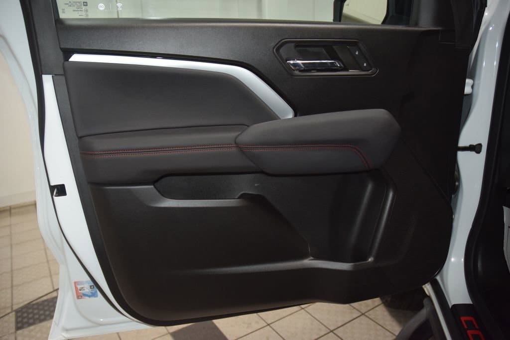 2024 Chevrolet Colorado Z71 - Photo 44