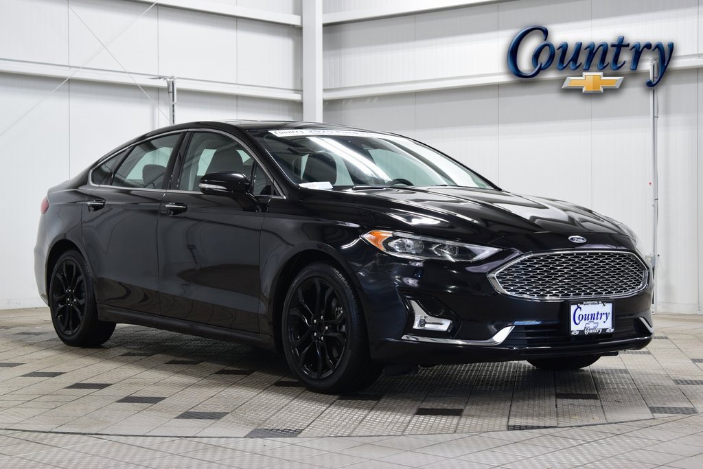 2020 Ford Fusion Hybrid Titanium's photo