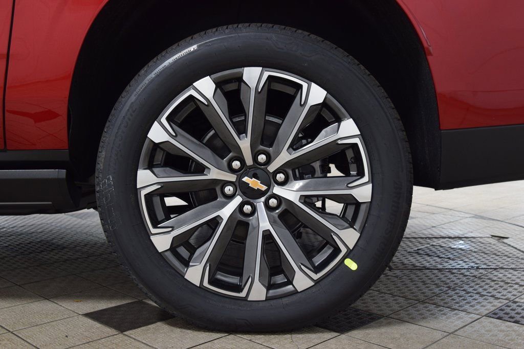 2026 Chevrolet Suburban High Country - Photo 27