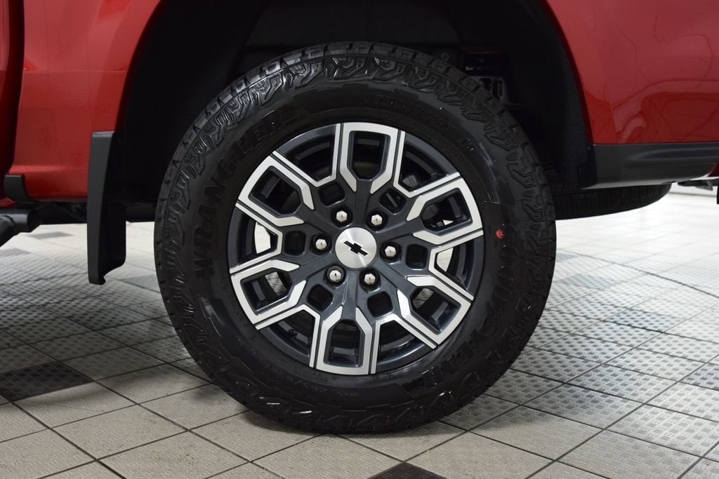 2026 Chevrolet Colorado Z71 - Photo 27