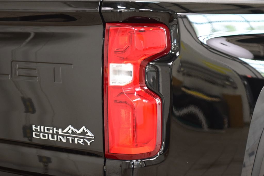 2024 Chevrolet Silverado 2500HD High Country - Photo 22