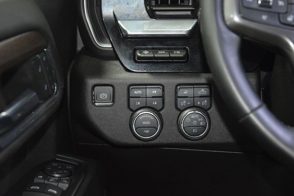 2024 Chevrolet Silverado 2500HD High Country - Photo 38