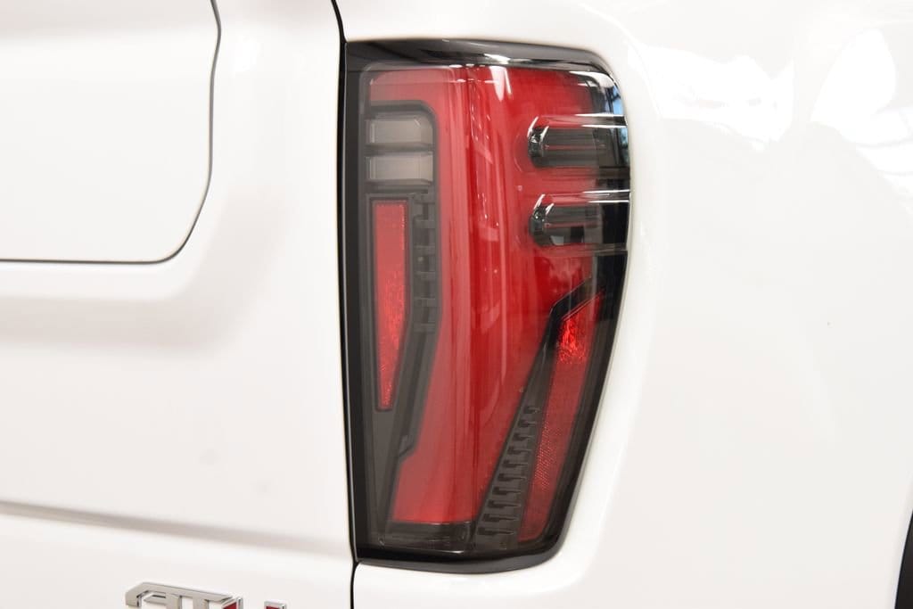 2024 GMC Sierra 2500HD AT4 - Photo 17