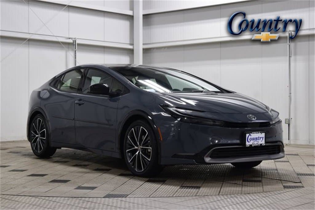 2023 Toyota Prius Limited's photo