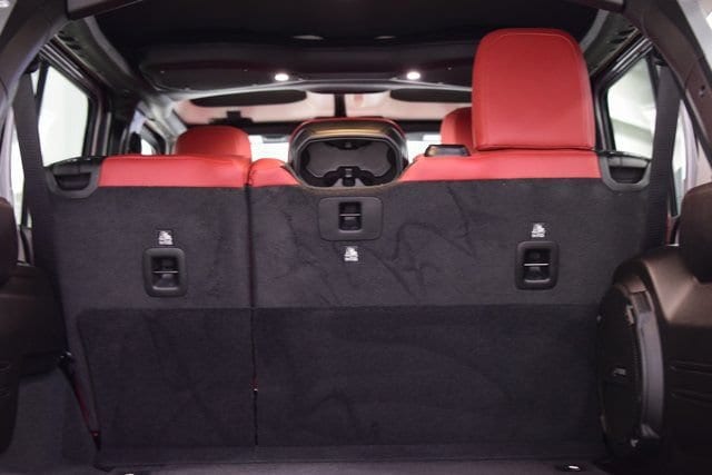 2024 Jeep Wrangler 4-Door Rubicon 392 - Photo 26