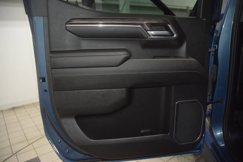 2024 Chevrolet Silverado 1500 LTZ - Photo 44