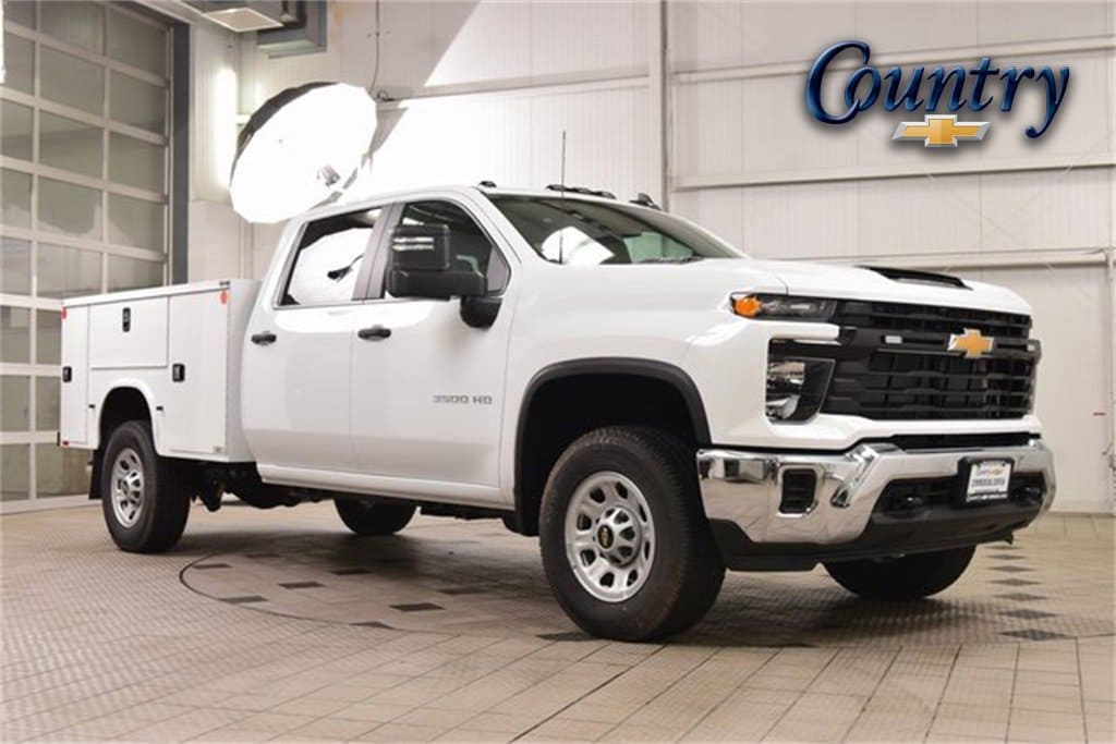 2026 Chevrolet Silverado 3500HD Work Truck's photo