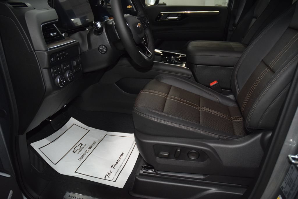 2026 Chevrolet Suburban High Country - Photo 39