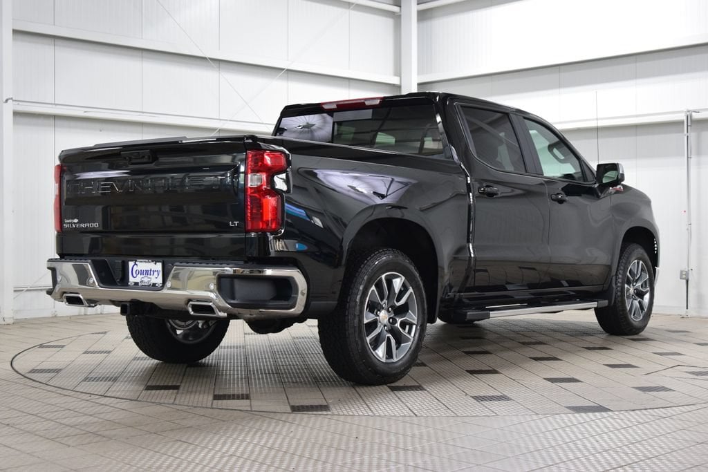 2026 Chevrolet Silverado 1500 LT - Photo 8