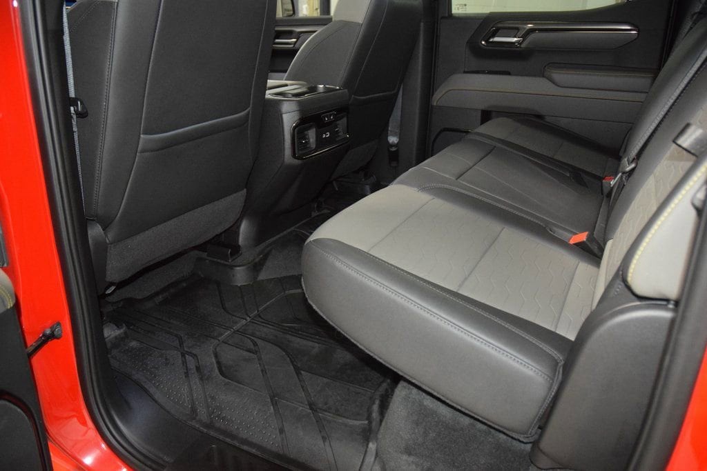 2024 Chevrolet Silverado 1500 ZR2 - Photo 47