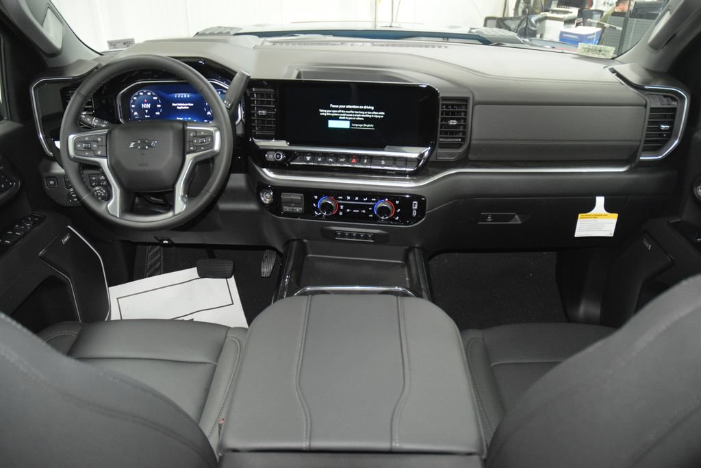 2026 Chevrolet Silverado 2500 HD LTZ - Photo 36