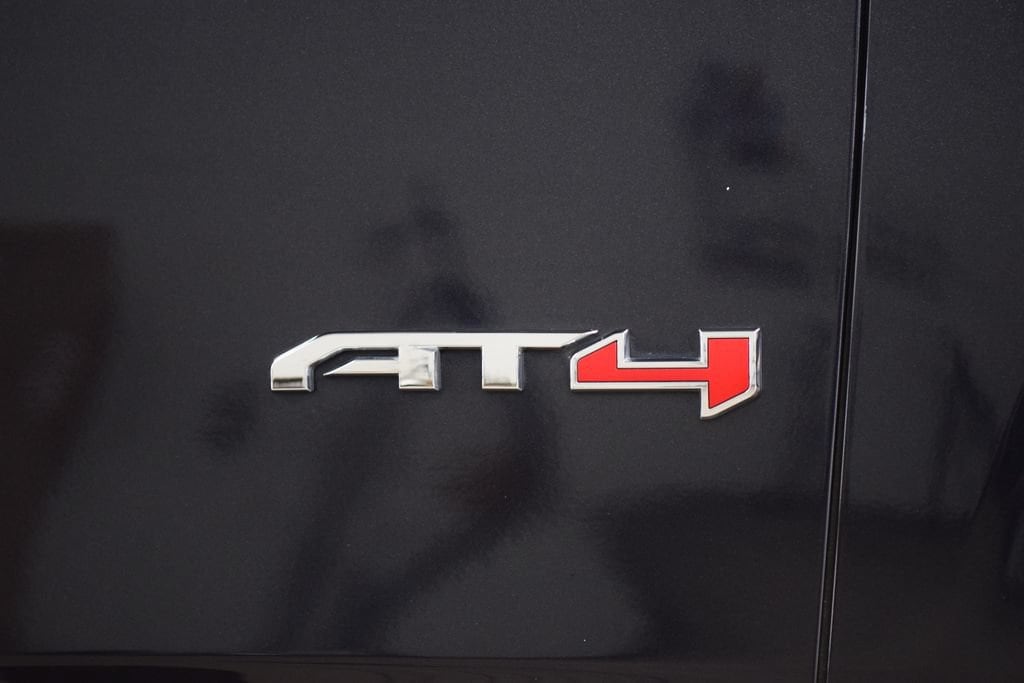 2023 GMC Yukon XL AT4 - Photo 17