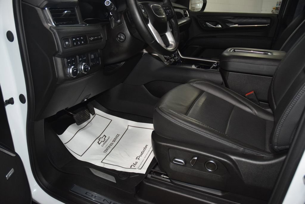 2024 GMC Yukon XL Denali - Photo 41