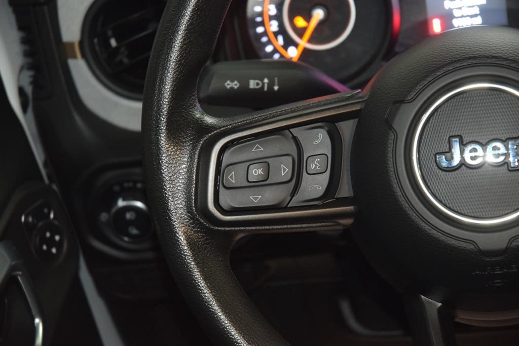 2024 Jeep Gladiator Nighthawk - Photo 34
