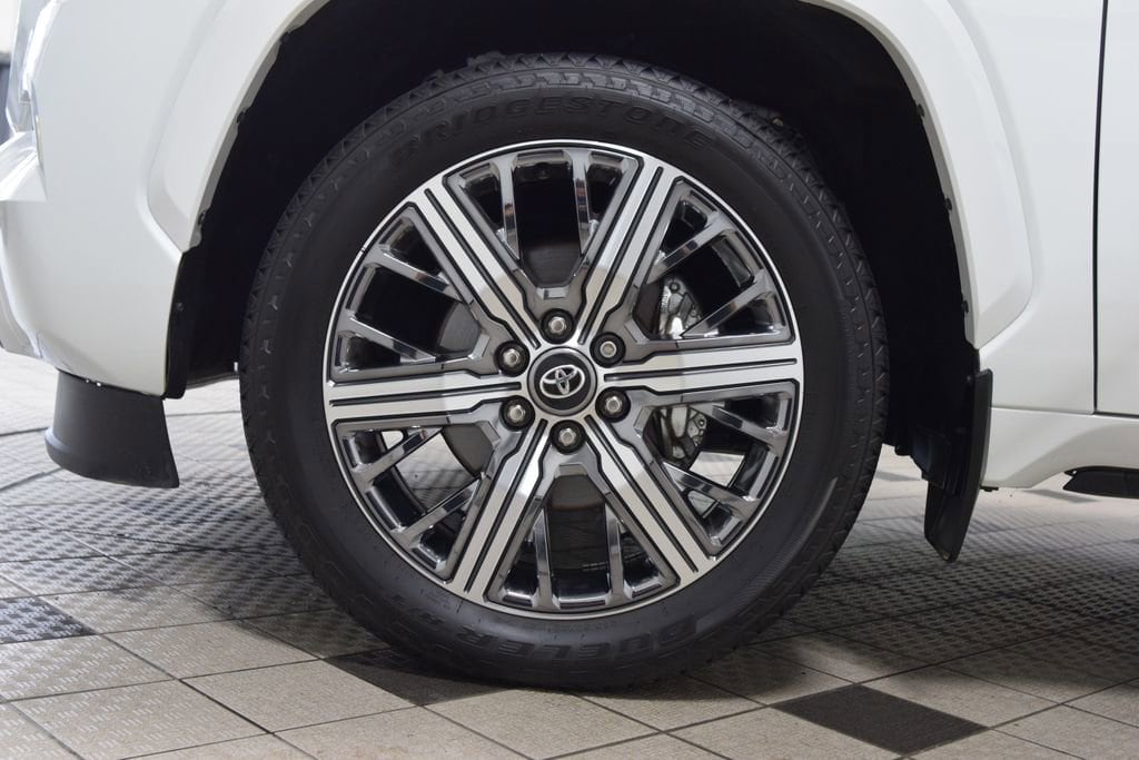 2025 Toyota Sequoia Capstone - Photo 30