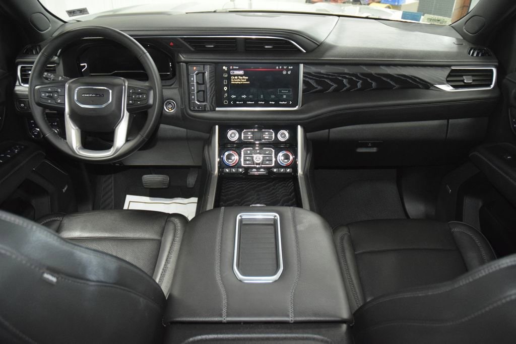 2024 GMC Yukon XL Denali - Photo 28