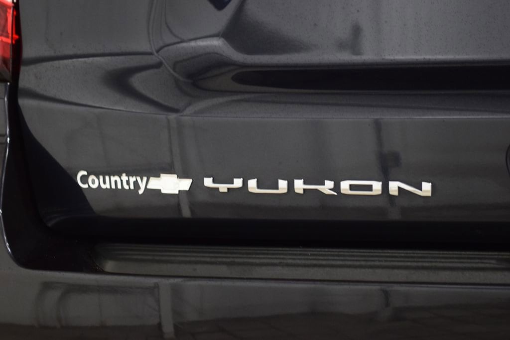 2024 GMC Yukon AT4 - Photo 24