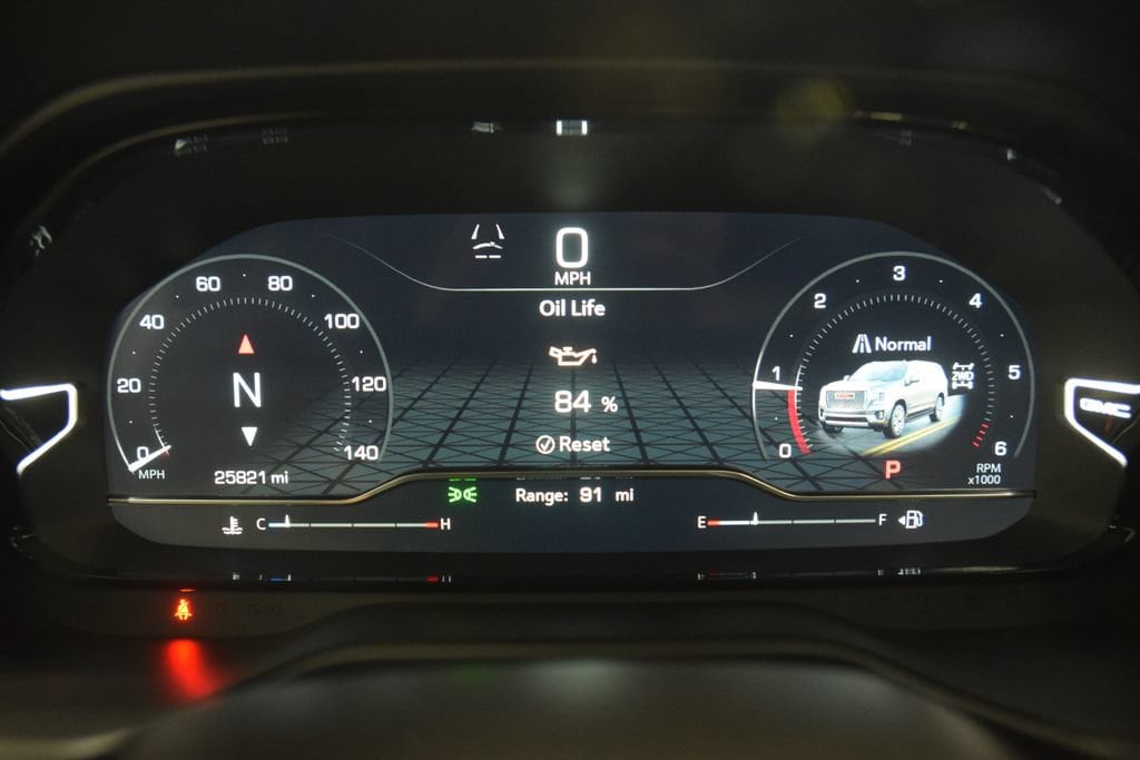2024 GMC Yukon Denali - Photo 55