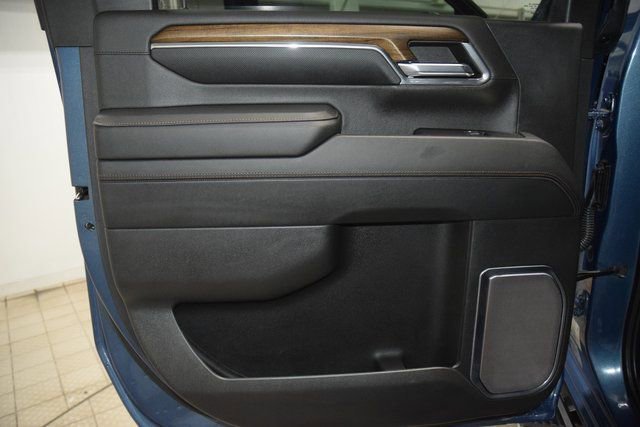 2024 Chevrolet Silverado 3500HD High Country - Photo 48