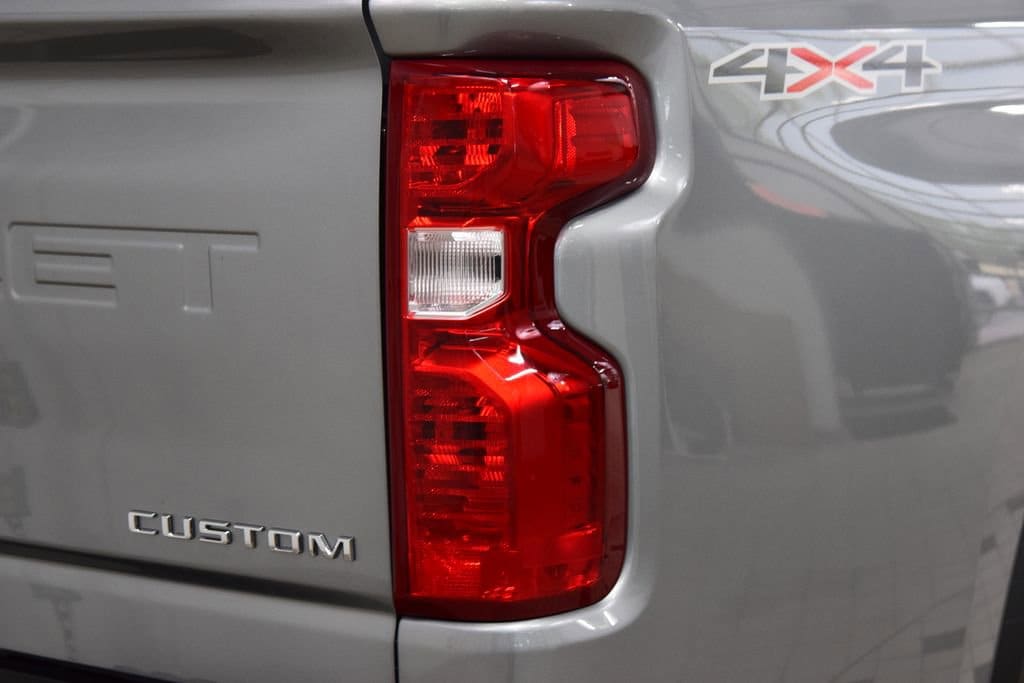 2026 Chevrolet Silverado 2500 HD Custom - Photo 21