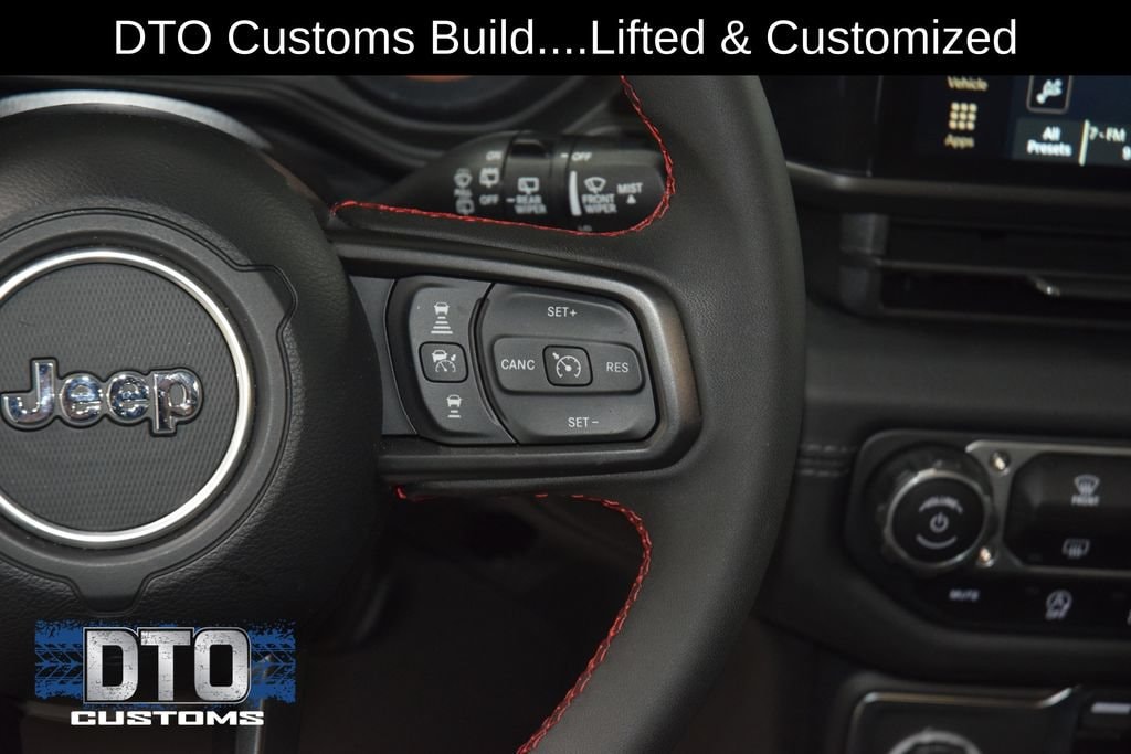 2025 Jeep Wrangler 4-Door Rubicon - Photo 37