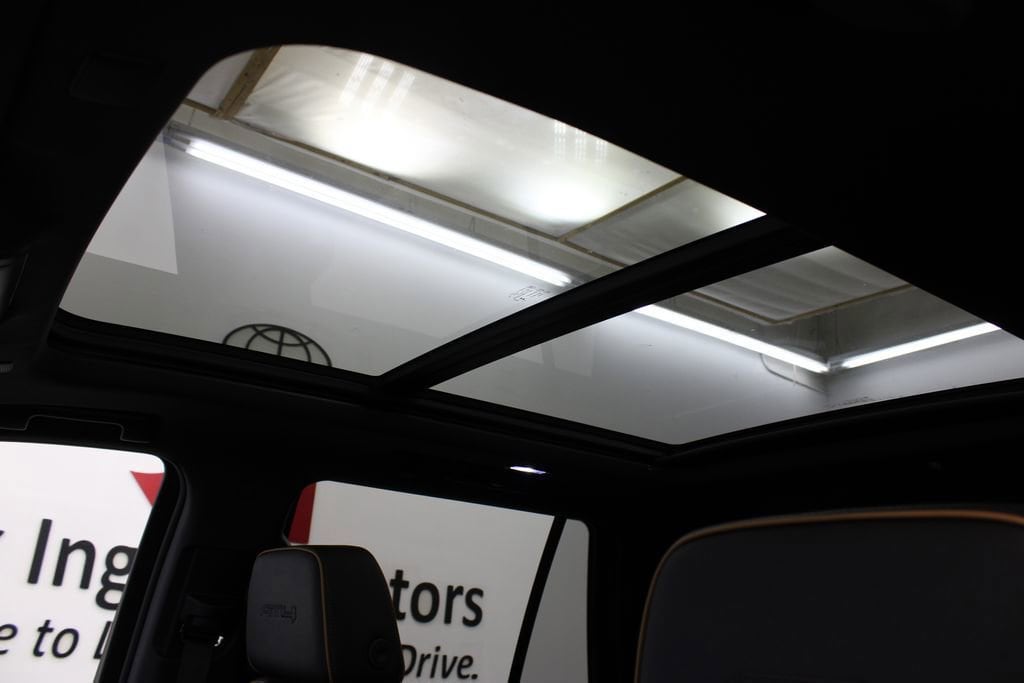 2024 GMC Yukon AT4 - Photo 11