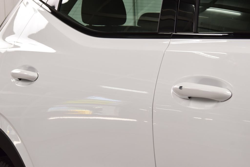 2027 Chevrolet Bolt LT - Photo 17