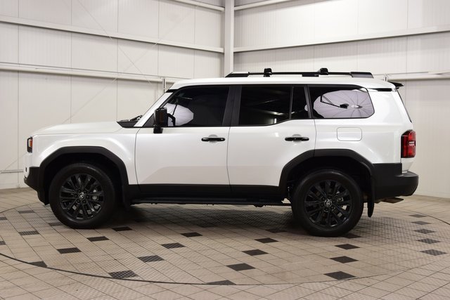 2024 Toyota Land Cruiser Base photo 4