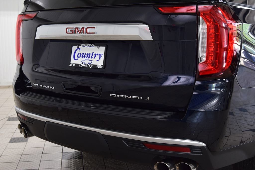 2024 GMC Yukon Denali - Photo 22