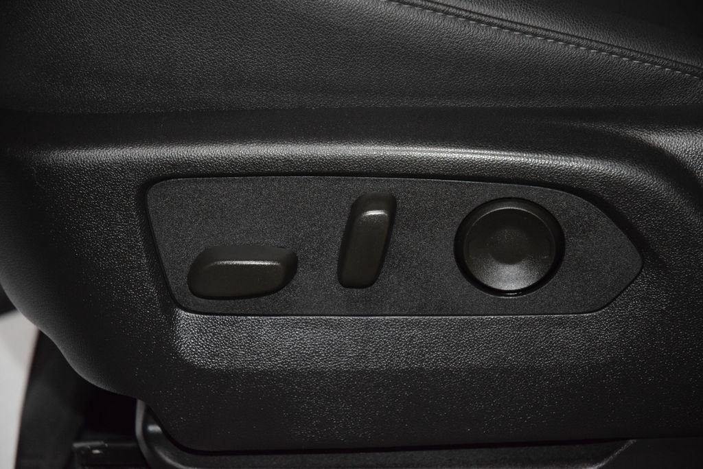 2025 Chevrolet Silverado 1500 RST - Photo 40