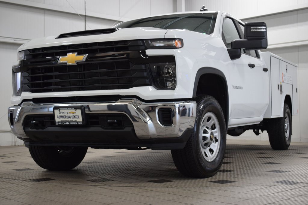 2025 Chevrolet Silverado 3500HD Work Truck photo 3
