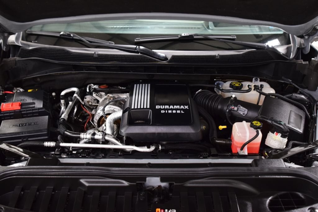 2024 Chevrolet Silverado 1500 ZR2 - Photo 33
