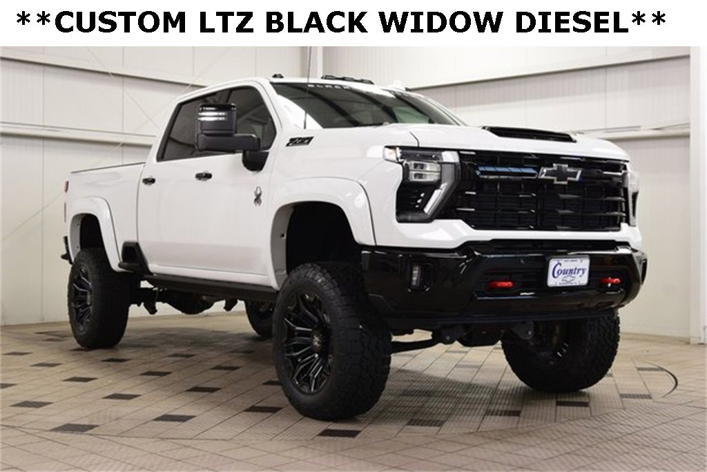 2026 Chevrolet Silverado 2500HD LTZ's photo