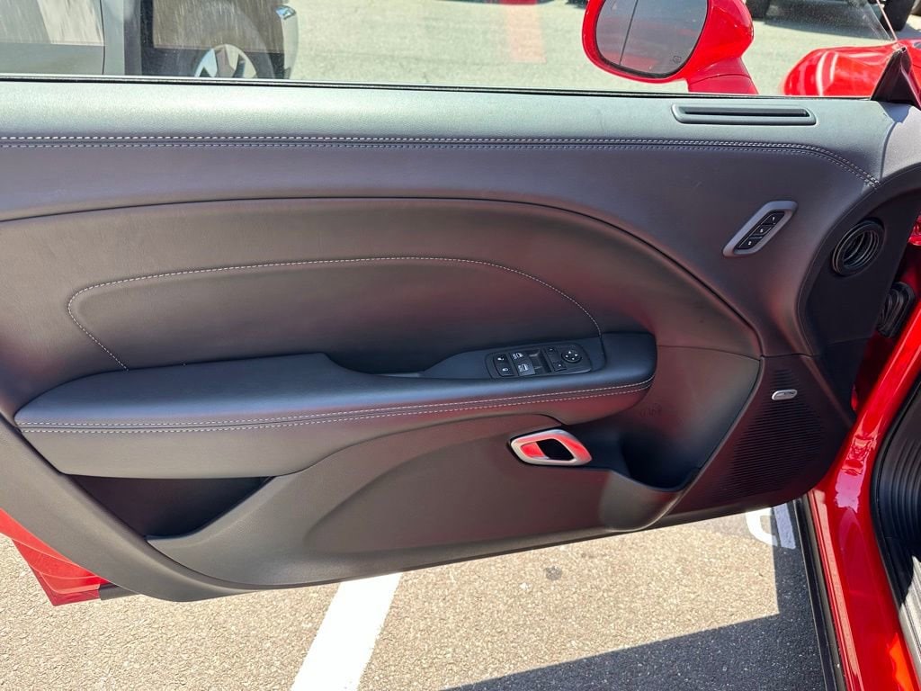 2022 Dodge Challenger R/T - Photo 13