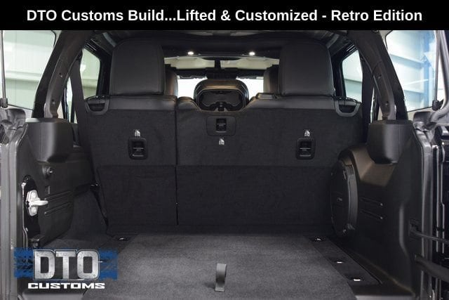 2025 Jeep Wrangler 4-Door Rubicon - Photo 24