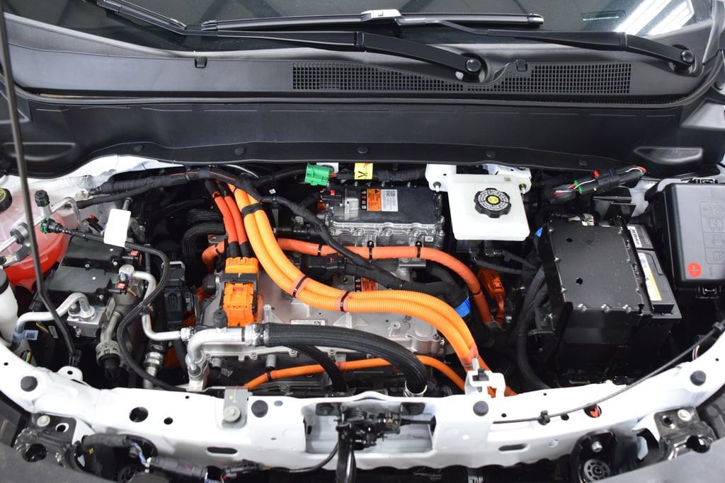 2027 Chevrolet Bolt RS - Photo 28