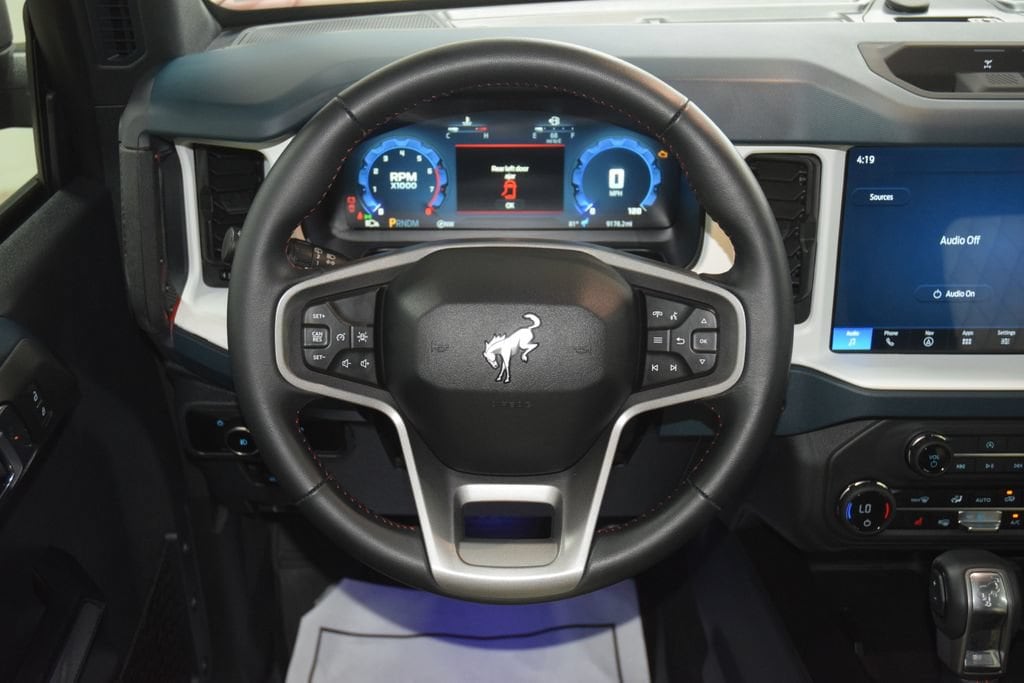 2025 Ford Bronco 4-Door Heritage Editon - Photo 39