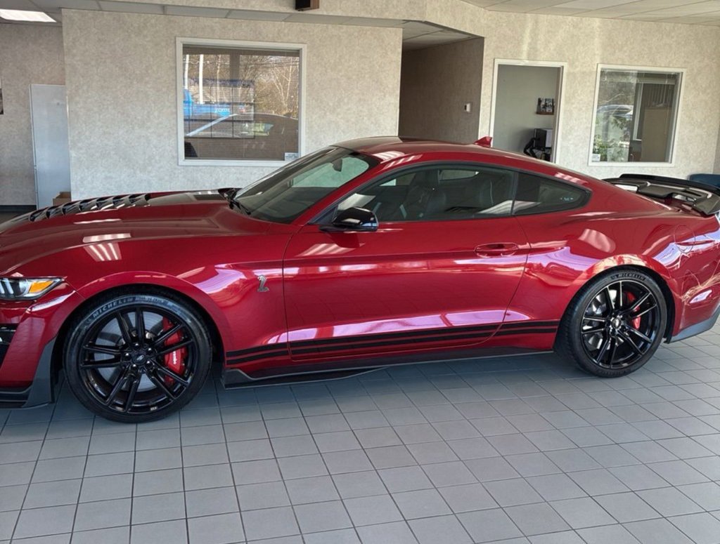2021 Ford Mustang Shelby GT500 photo 4