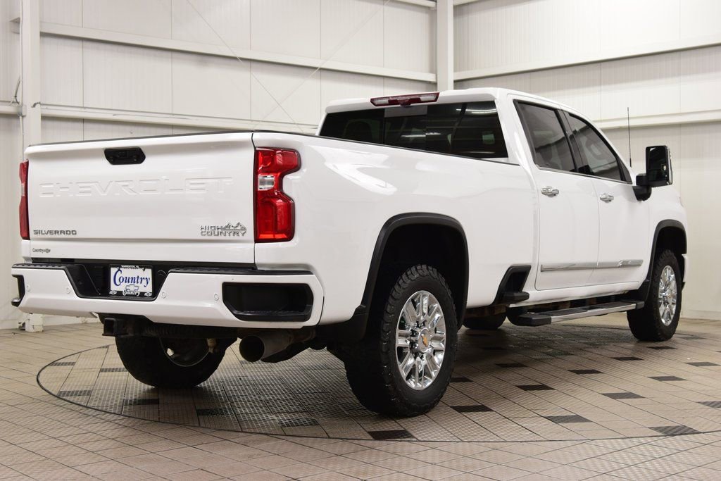 2024 Chevrolet Silverado 3500HD High Country - Photo 8