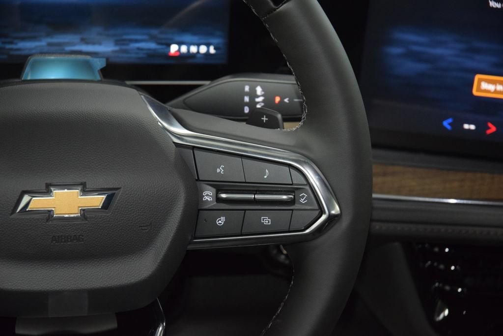 2026 Chevrolet Suburban High Country - Photo 38