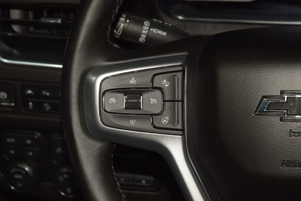 2024 Chevrolet Suburban Z71 - Photo 36