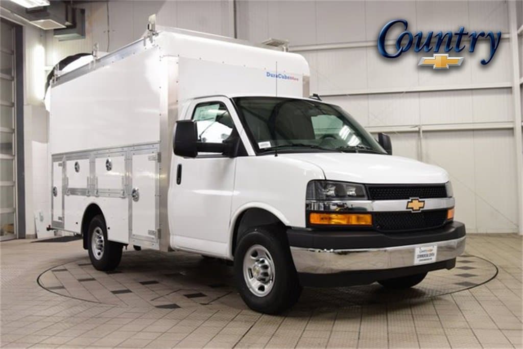 2026 Chevrolet Express Cutaway Base's photo