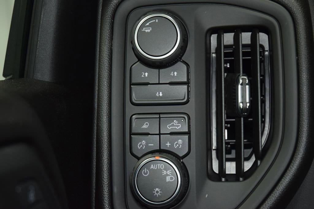 2026 Chevrolet Silverado 2500 HD Custom - Photo 37
